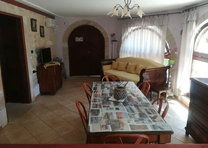 Jolly Apartment *